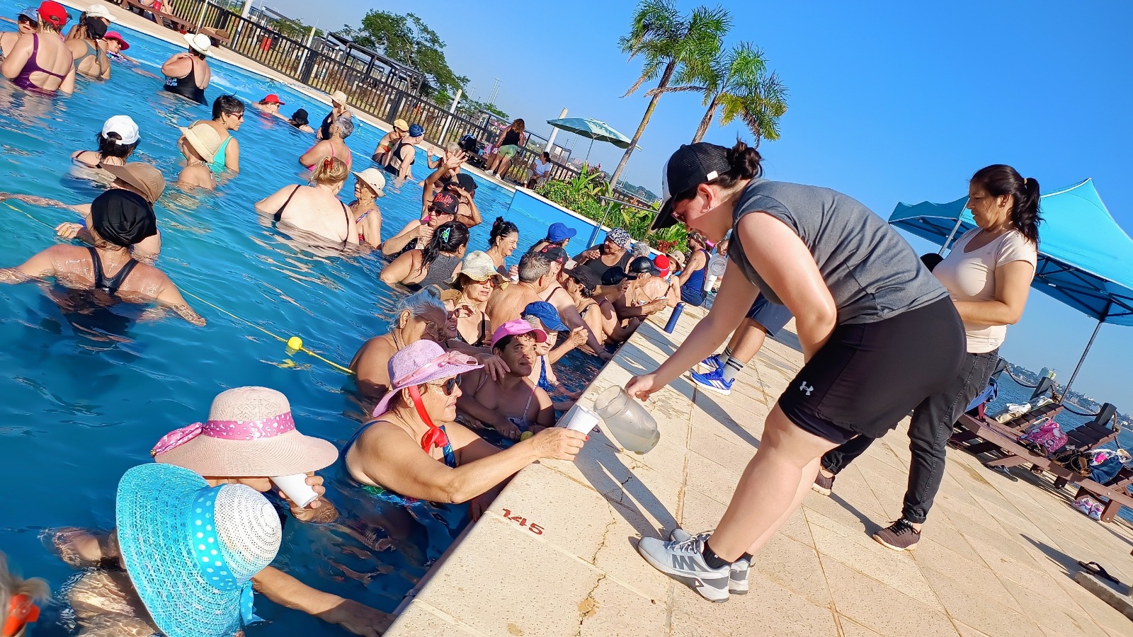 <p>Actividad física, vínculos y celebración: una propuesta que crece entre las personas mayores</p>